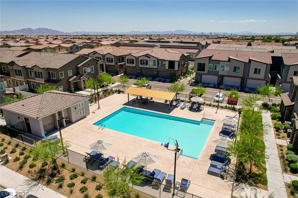 7320 Decatur, Las Vegas, NV 89131