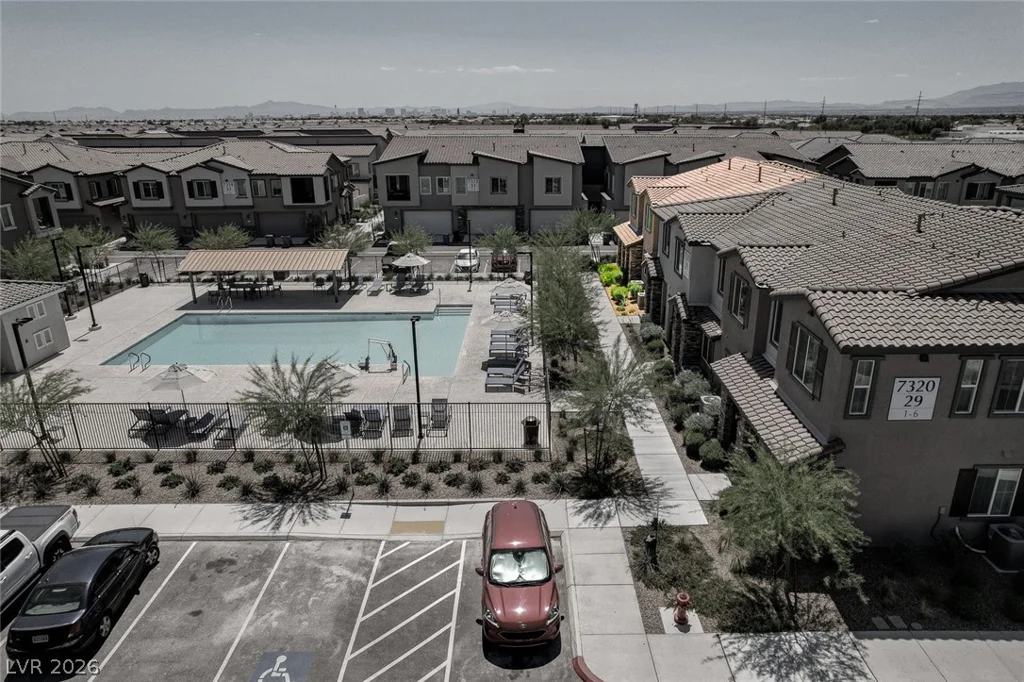 7320 Decatur, Las Vegas, NV 89131