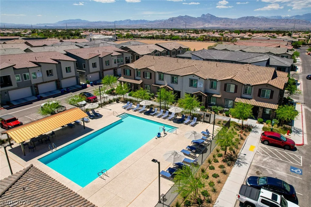 7320 Decatur, Las Vegas, NV 89131
