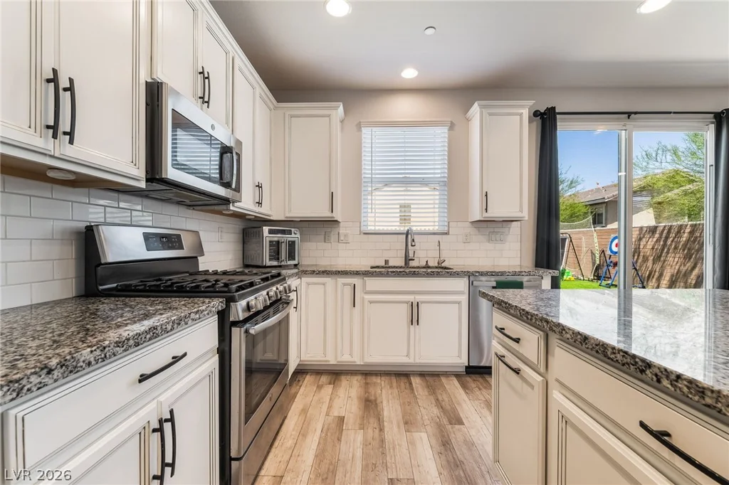360 Misterioso, Henderson, NV 89011