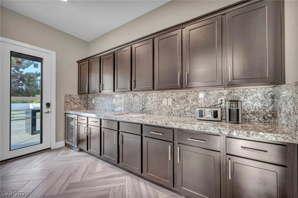 7780 Hickam, Las Vegas, NV 89129