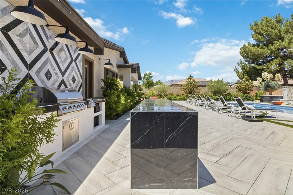 7780 Hickam, Las Vegas, NV 89129