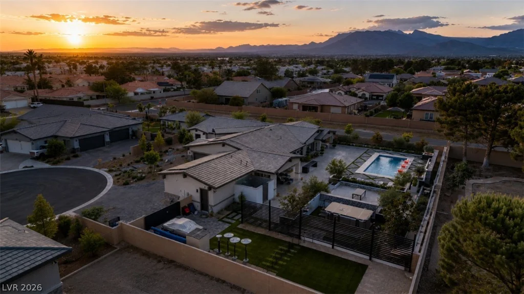 7780 Hickam, Las Vegas, NV 89129