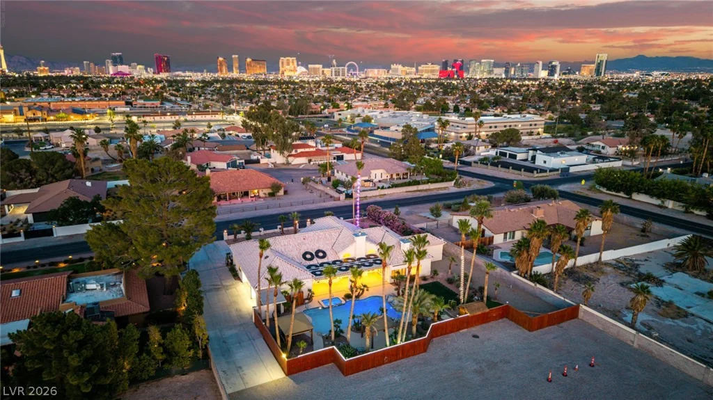 2869 Duneville, Las Vegas, NV 89146