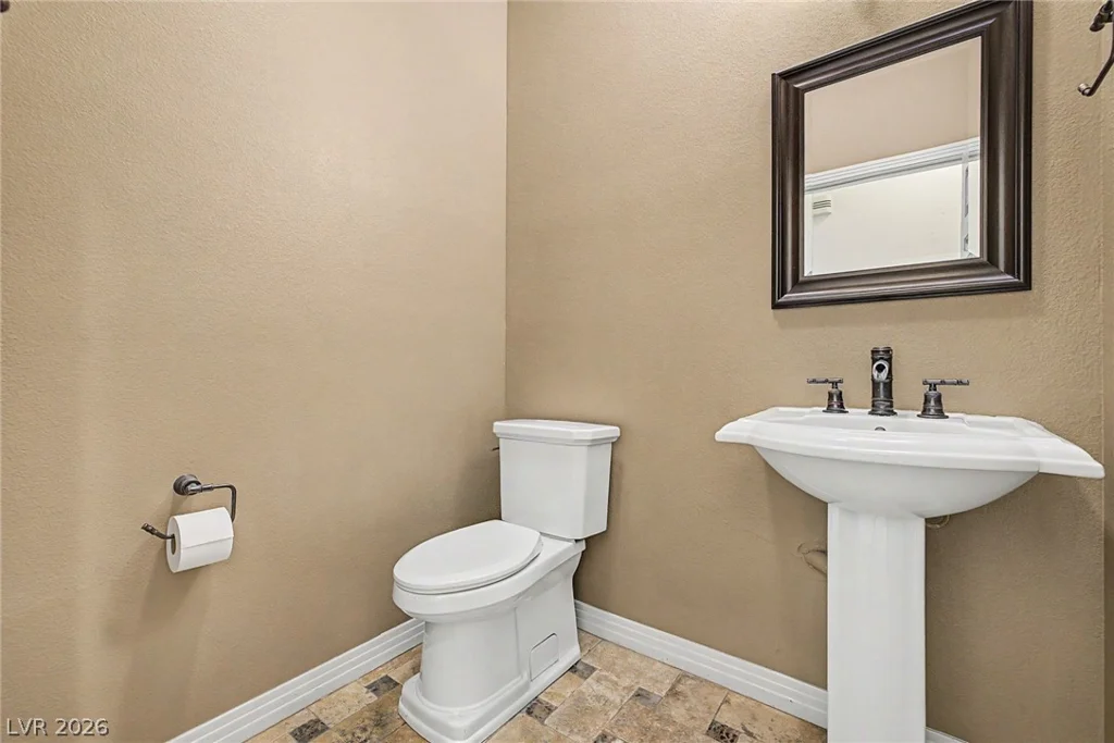 2869 Duneville, Las Vegas, NV 89146