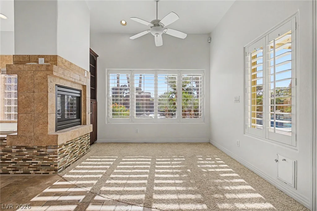 2869 Duneville, Las Vegas, NV 89146