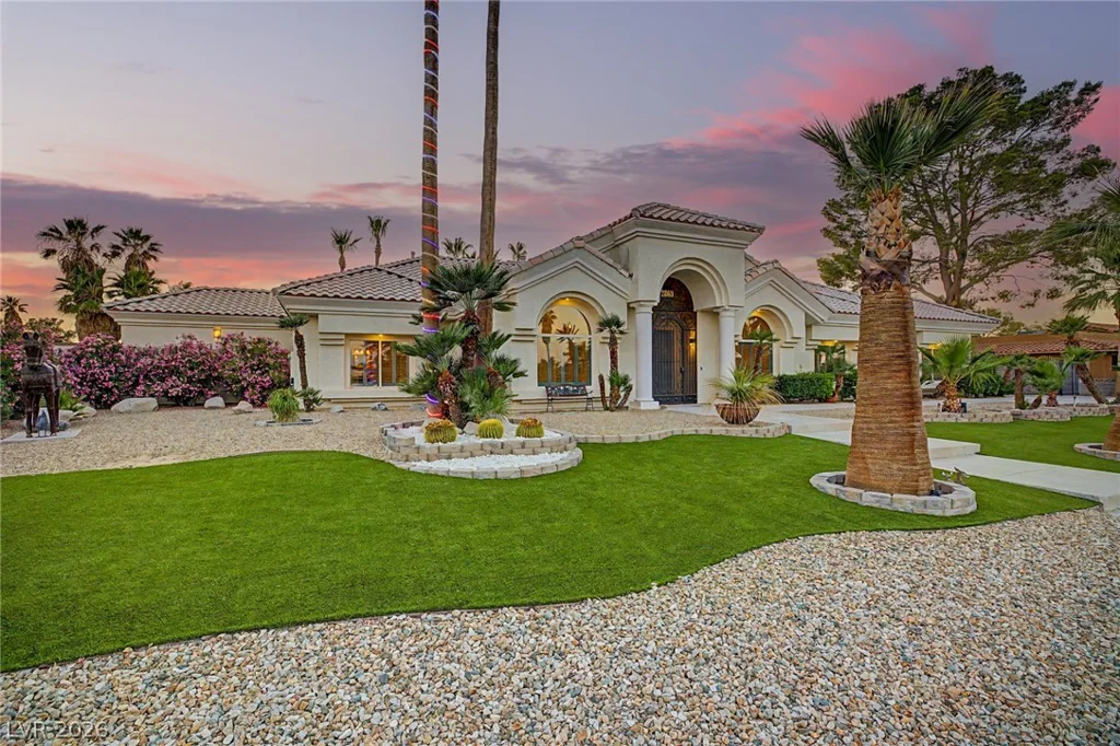 2869 Duneville, Las Vegas, NV 89146