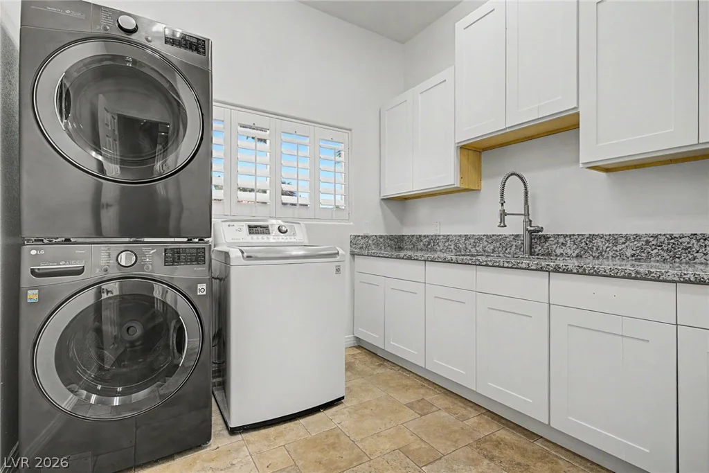 2869 Duneville, Las Vegas, NV 89146