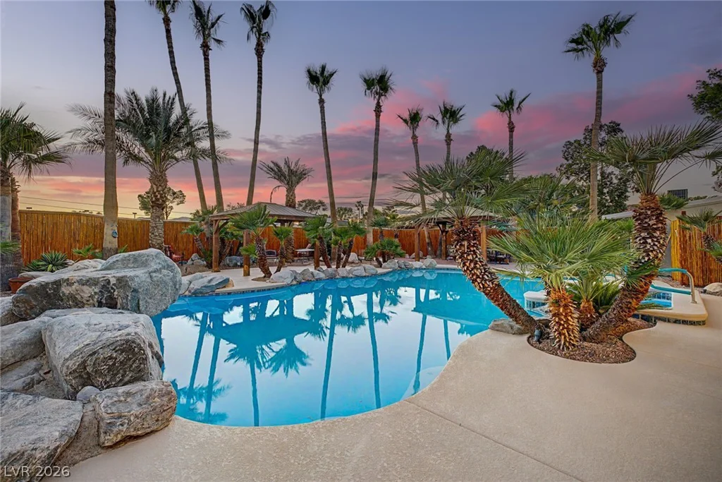 2869 Duneville, Las Vegas, NV 89146
