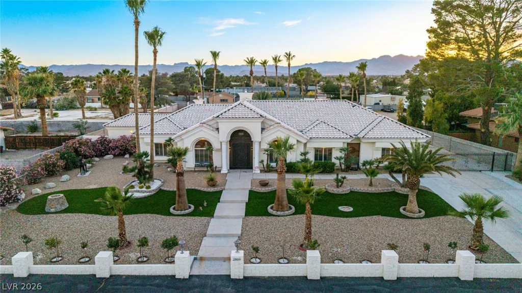 2869 Duneville, Las Vegas, NV 89146