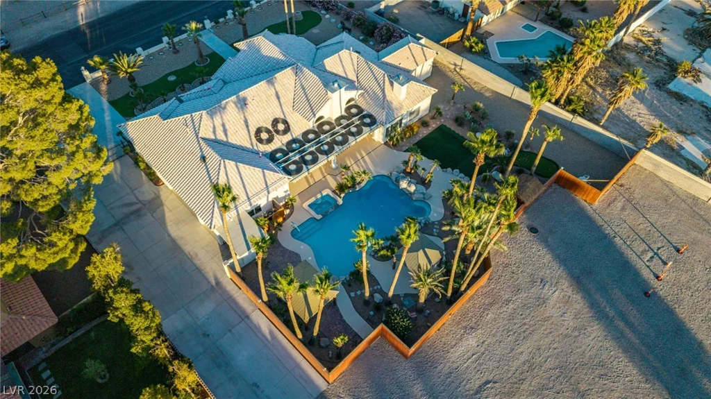 2869 Duneville, Las Vegas, NV 89146