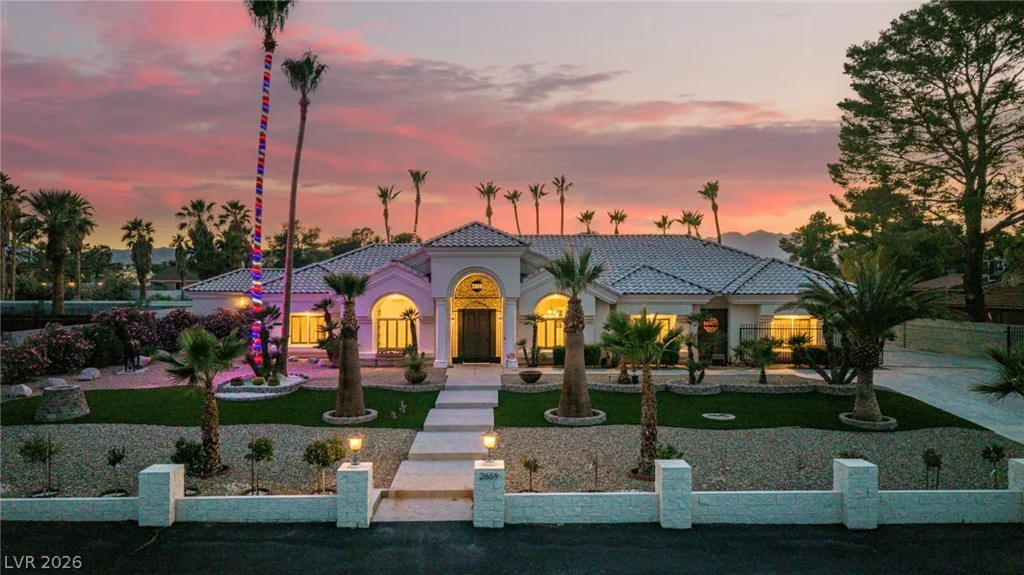 2869 Duneville, Las Vegas, NV 89146