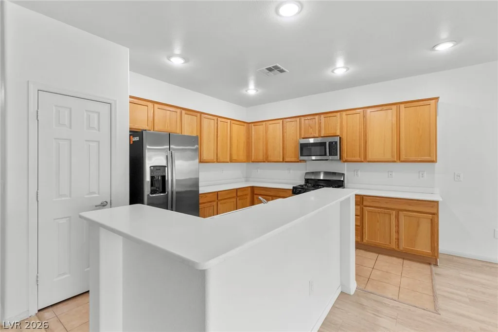 2250 Sandstone Cliffs, Henderson, NV 89044