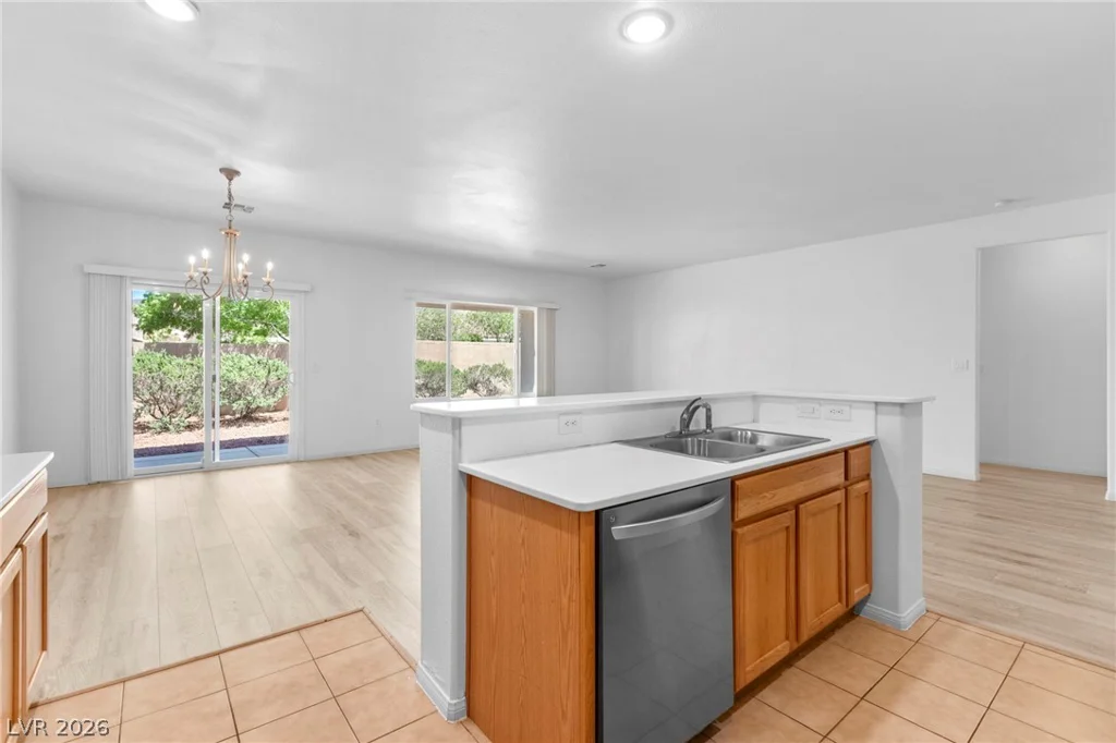 2250 Sandstone Cliffs, Henderson, NV 89044