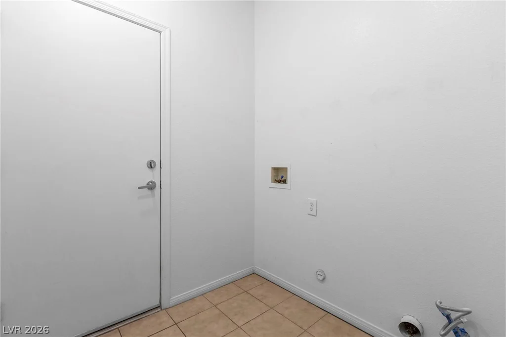 2250 Sandstone Cliffs, Henderson, NV 89044