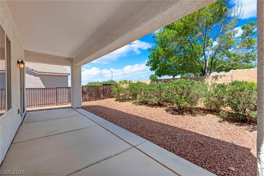 2250 Sandstone Cliffs, Henderson, NV 89044