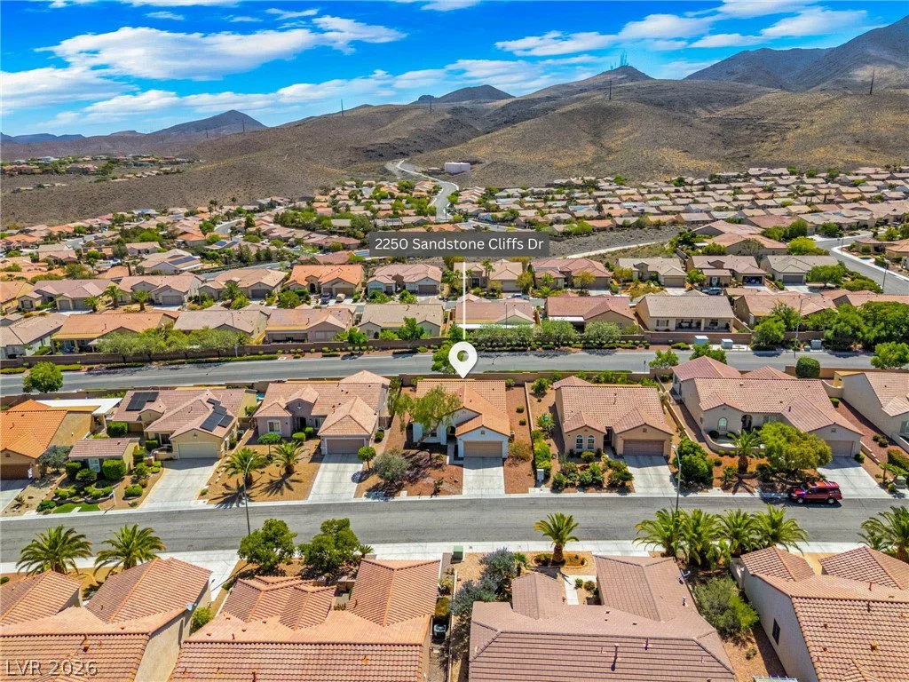 2250 Sandstone Cliffs, Henderson, NV 89044