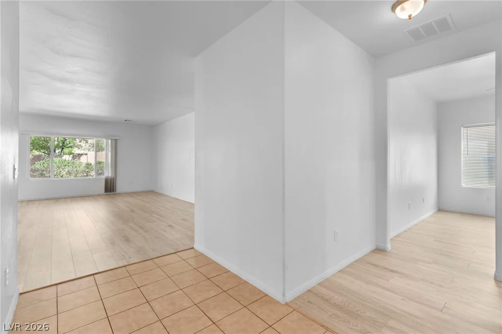 2250 Sandstone Cliffs, Henderson, NV 89044