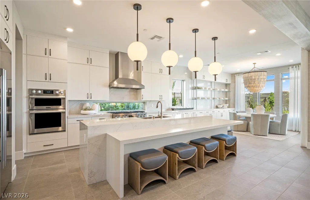 10734 Rolling Vista, Las Vegas, NV 89135