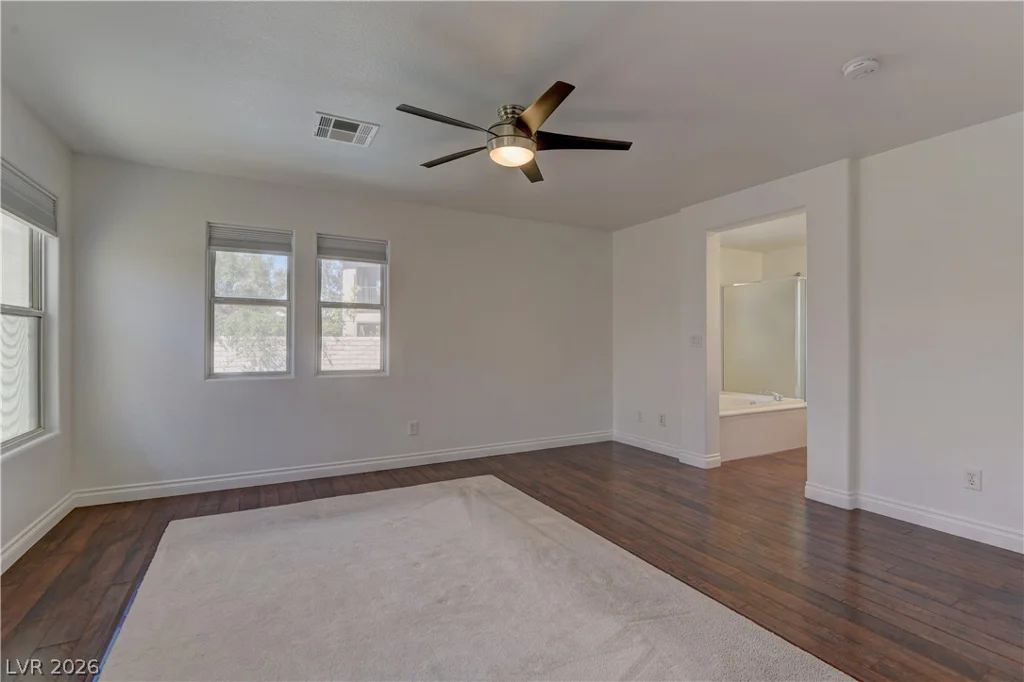 561 Ivy Spring, Las Vegas, NV 89138