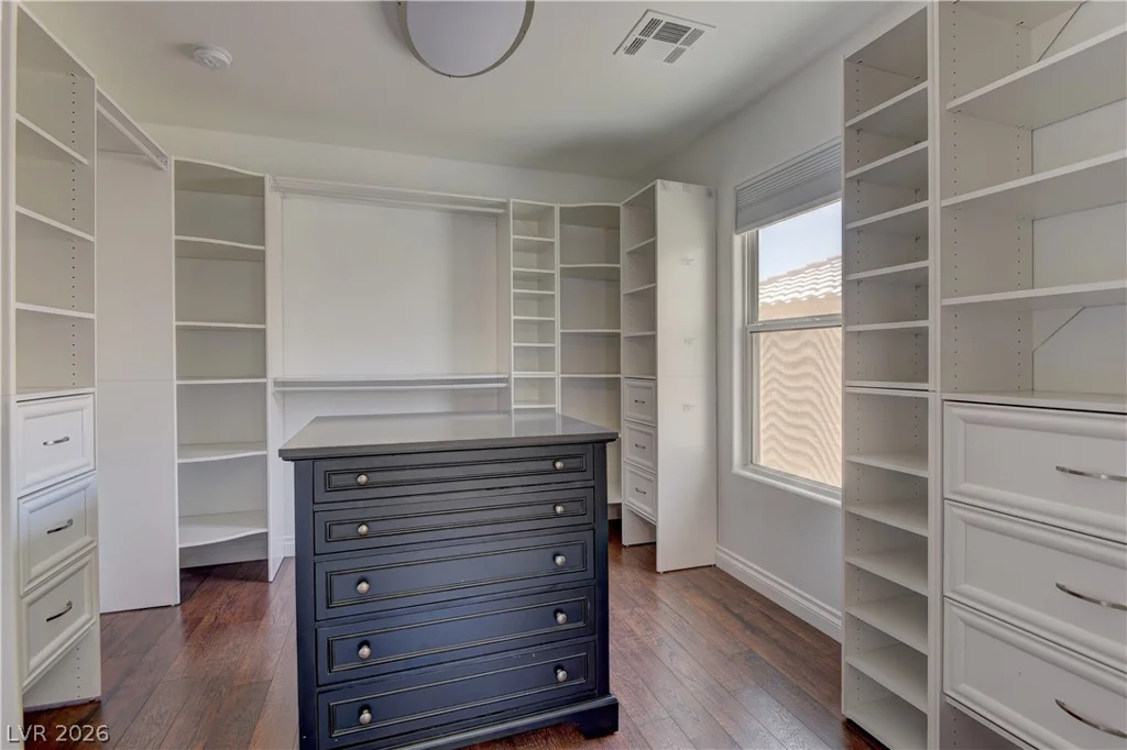 561 Ivy Spring, Las Vegas, NV 89138