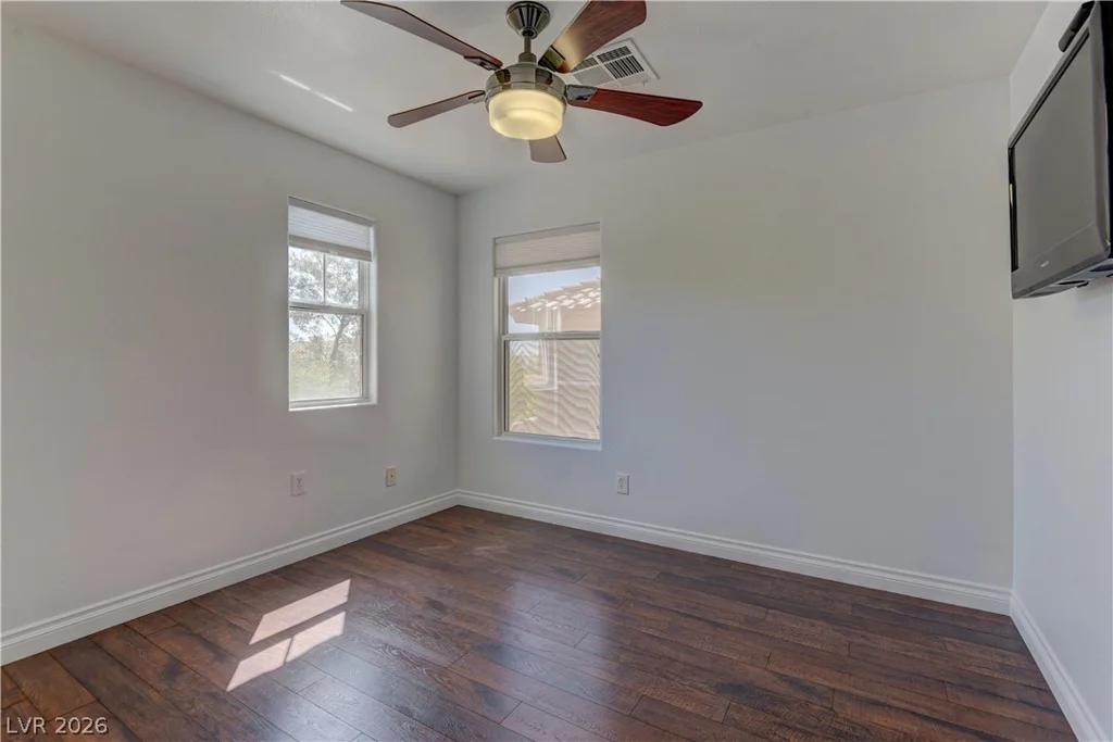 561 Ivy Spring, Las Vegas, NV 89138