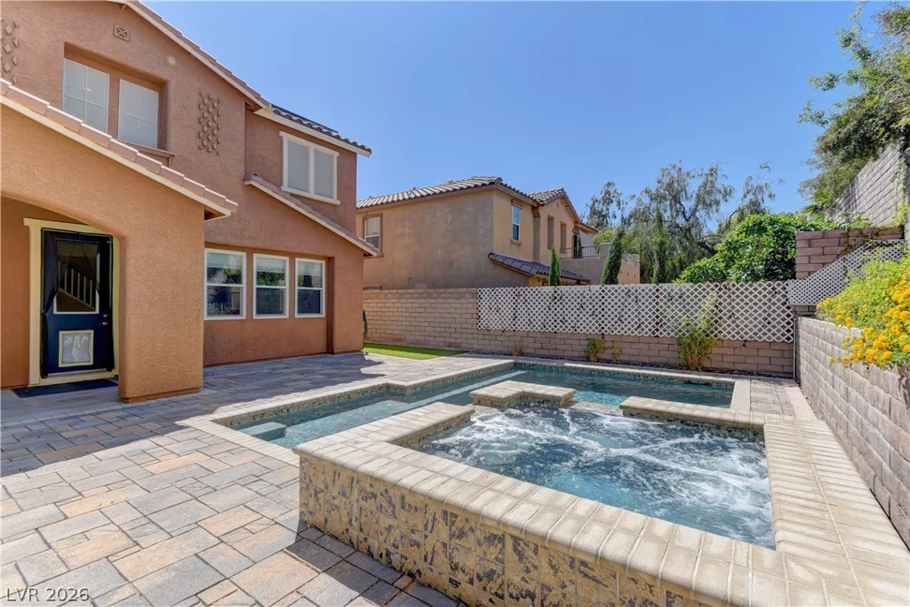 561 Ivy Spring, Las Vegas, NV 89138