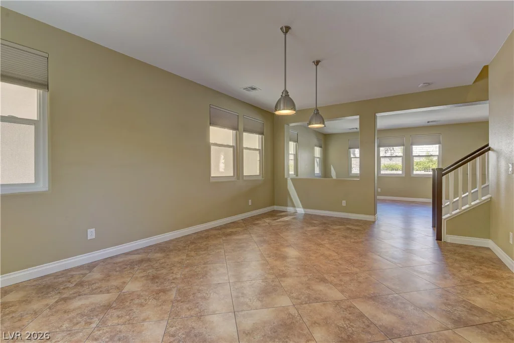 561 Ivy Spring, Las Vegas, NV 89138