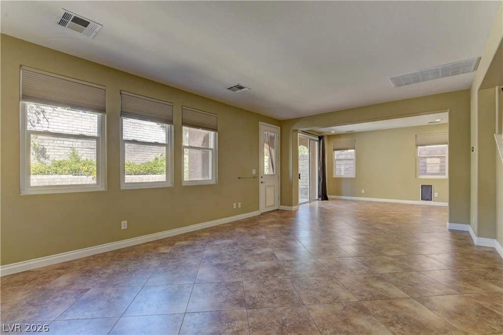 561 Ivy Spring, Las Vegas, NV 89138