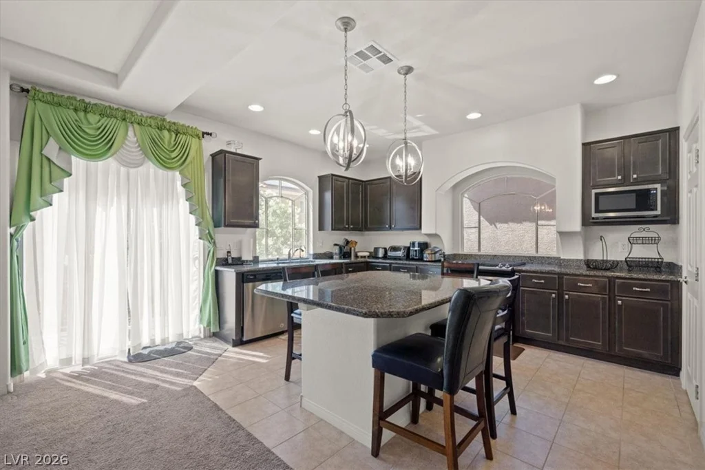 9833 Lone Canary, Las Vegas, NV 89141
