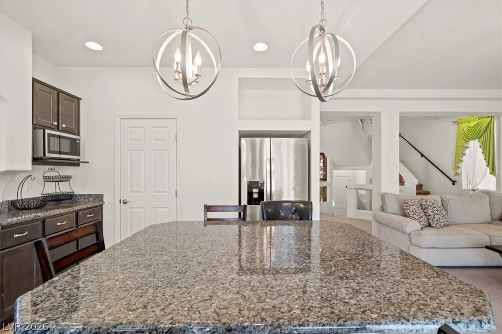 9833 Lone Canary, Las Vegas, NV 89141