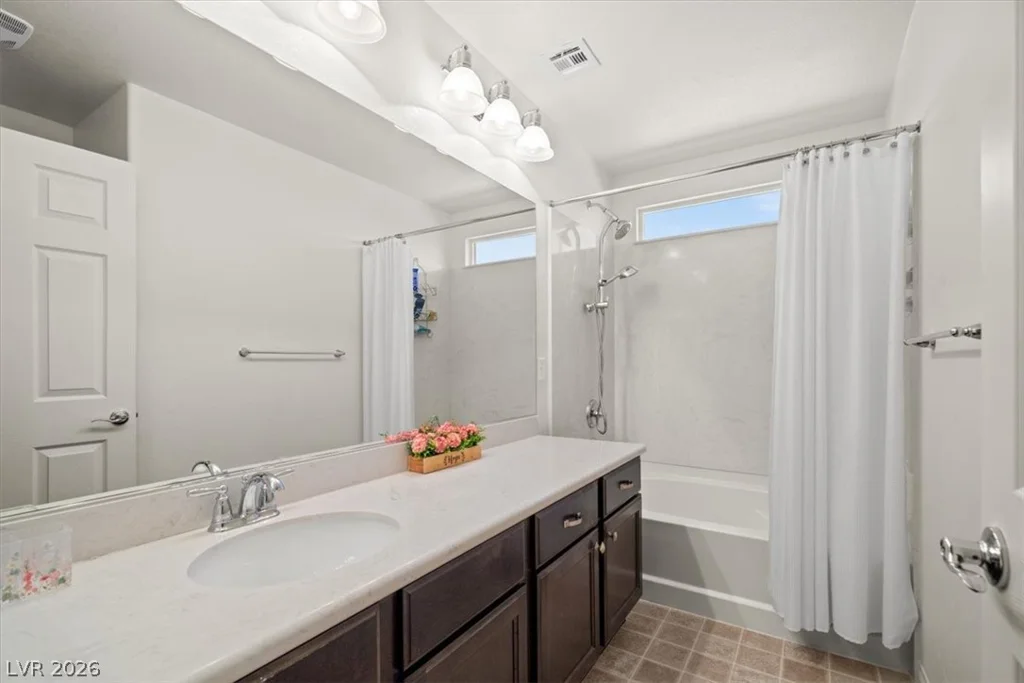 9833 Lone Canary, Las Vegas, NV 89141