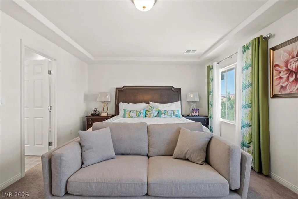 9833 Lone Canary, Las Vegas, NV 89141