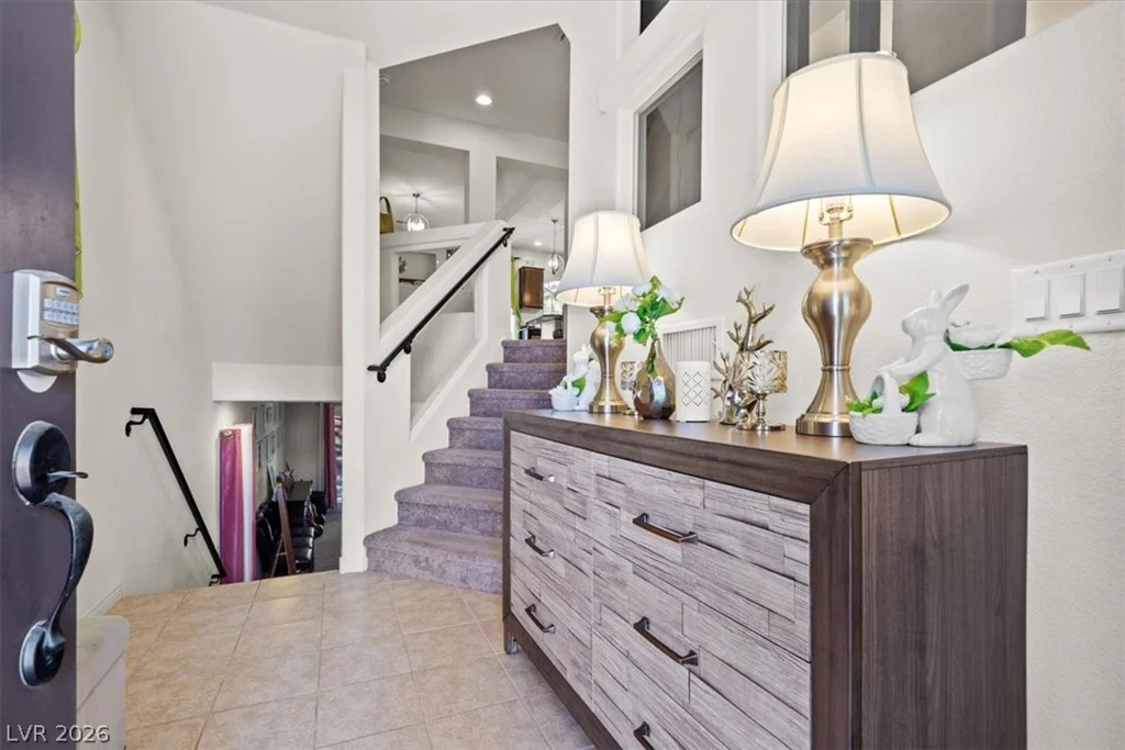 9833 Lone Canary, Las Vegas, NV 89141
