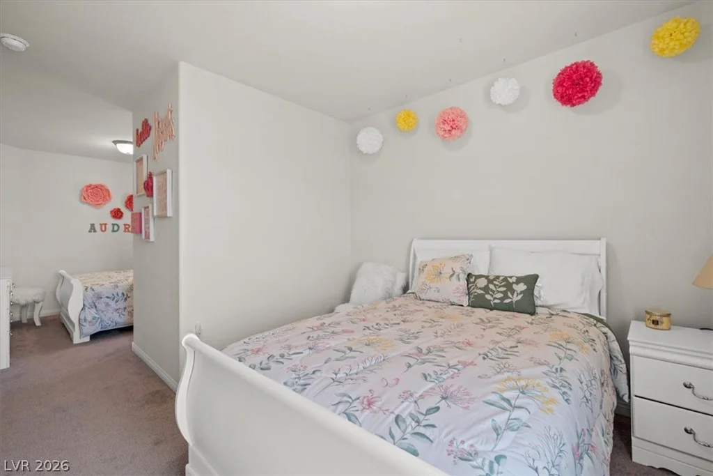 9833 Lone Canary, Las Vegas, NV 89141