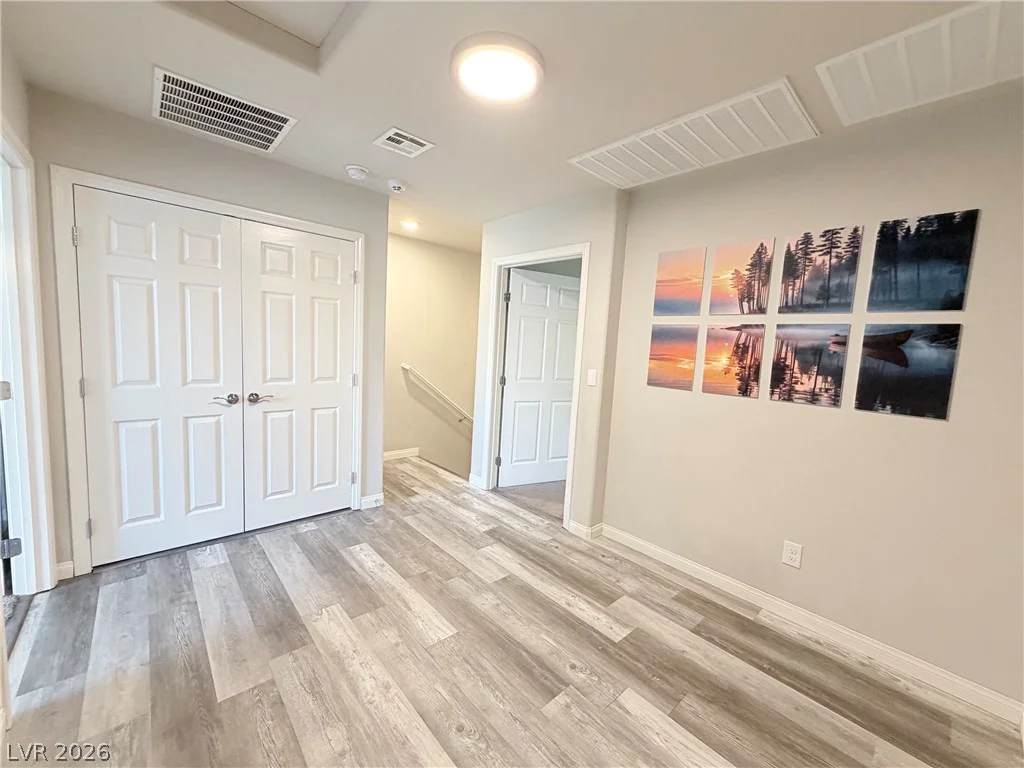7305 Halo Falls, North Las Vegas, NV 89084