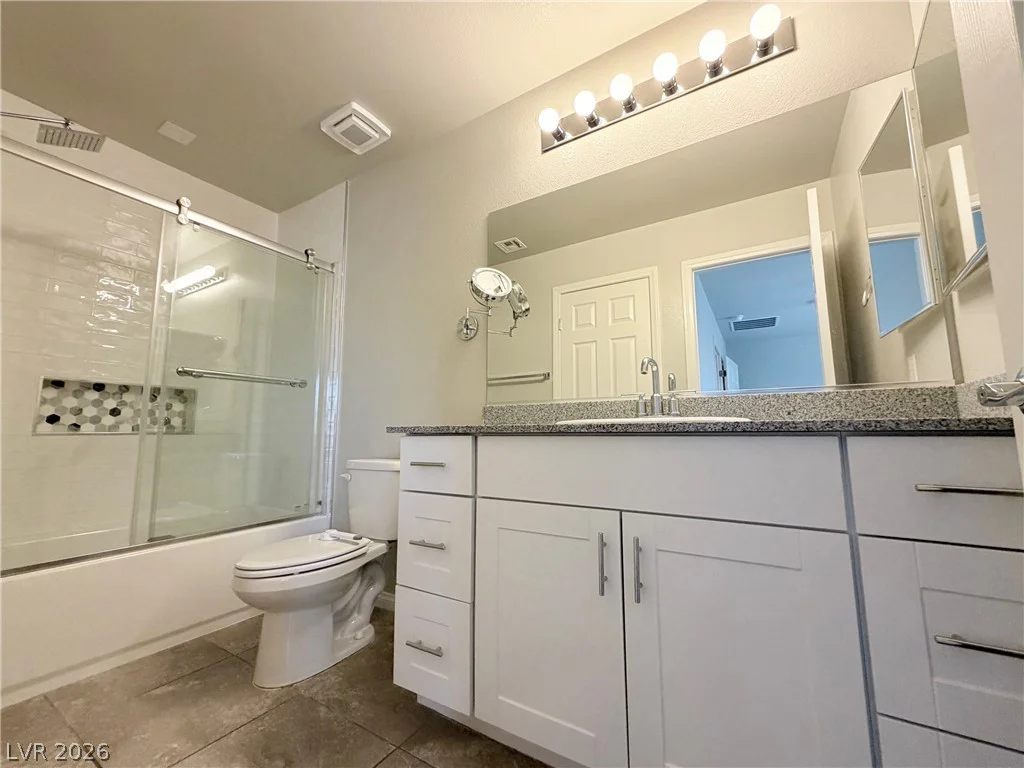 7305 Halo Falls, North Las Vegas, NV 89084