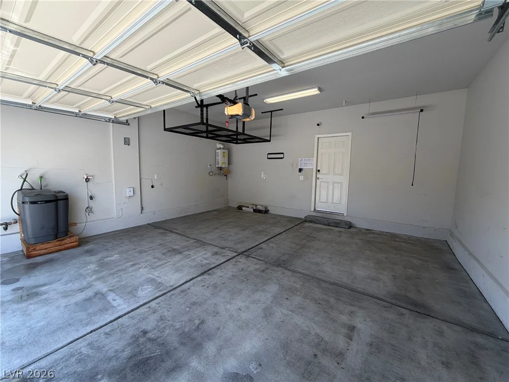 7305 Halo Falls, North Las Vegas, NV 89084