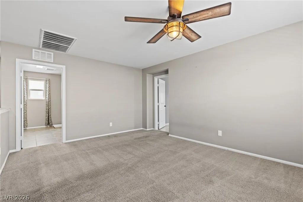 10925 Prudhoe Bay, Las Vegas, NV 89179