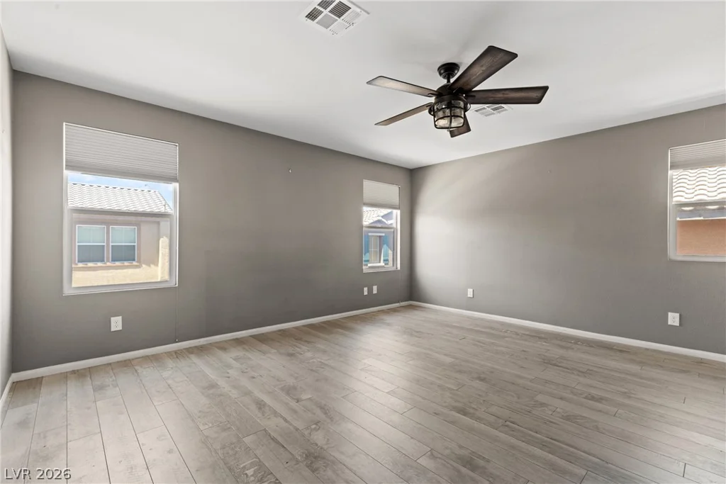 10925 Prudhoe Bay, Las Vegas, NV 89179