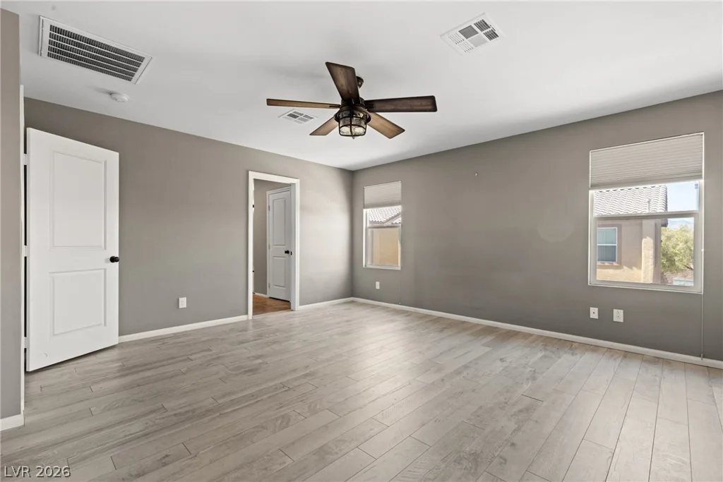10925 Prudhoe Bay, Las Vegas, NV 89179