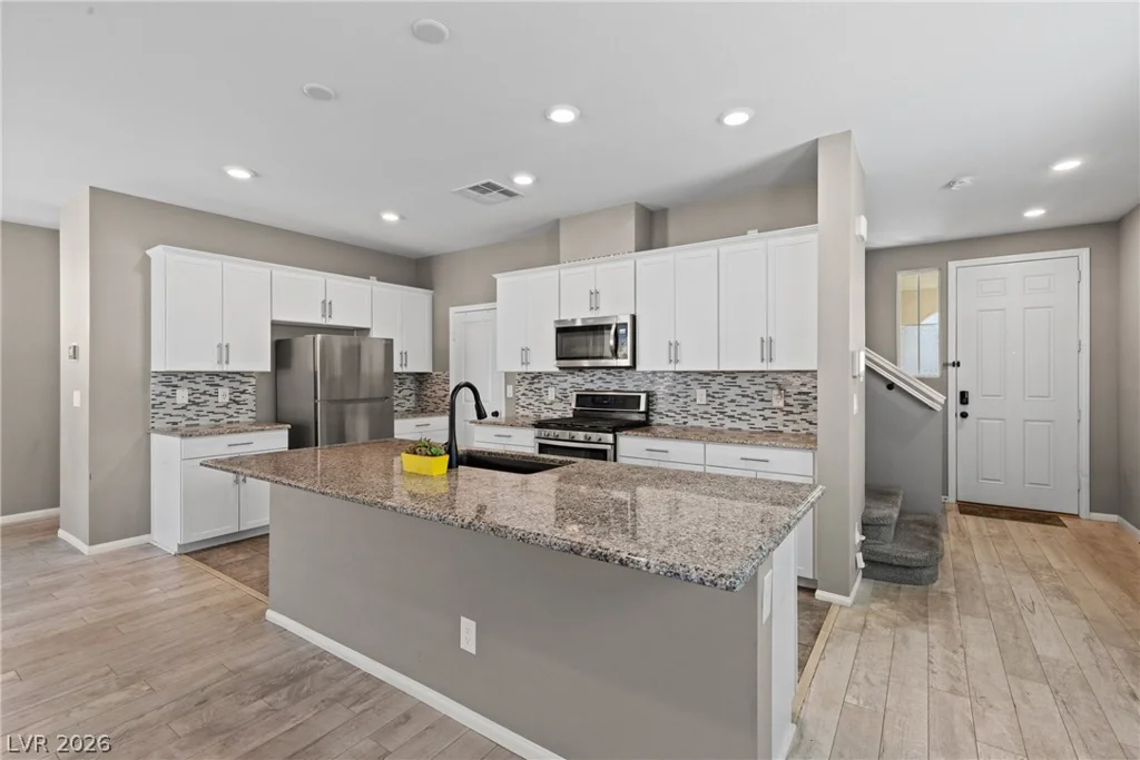 10925 Prudhoe Bay, Las Vegas, NV 89179