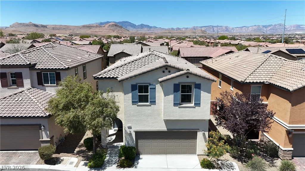 10925 Prudhoe Bay, Las Vegas, NV 89179