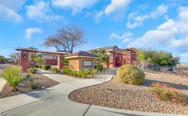 10925 Prudhoe Bay, Las Vegas, NV 89179
