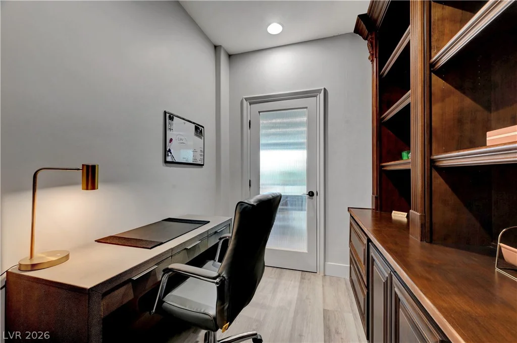9101 Alta, Las Vegas, NV 89145