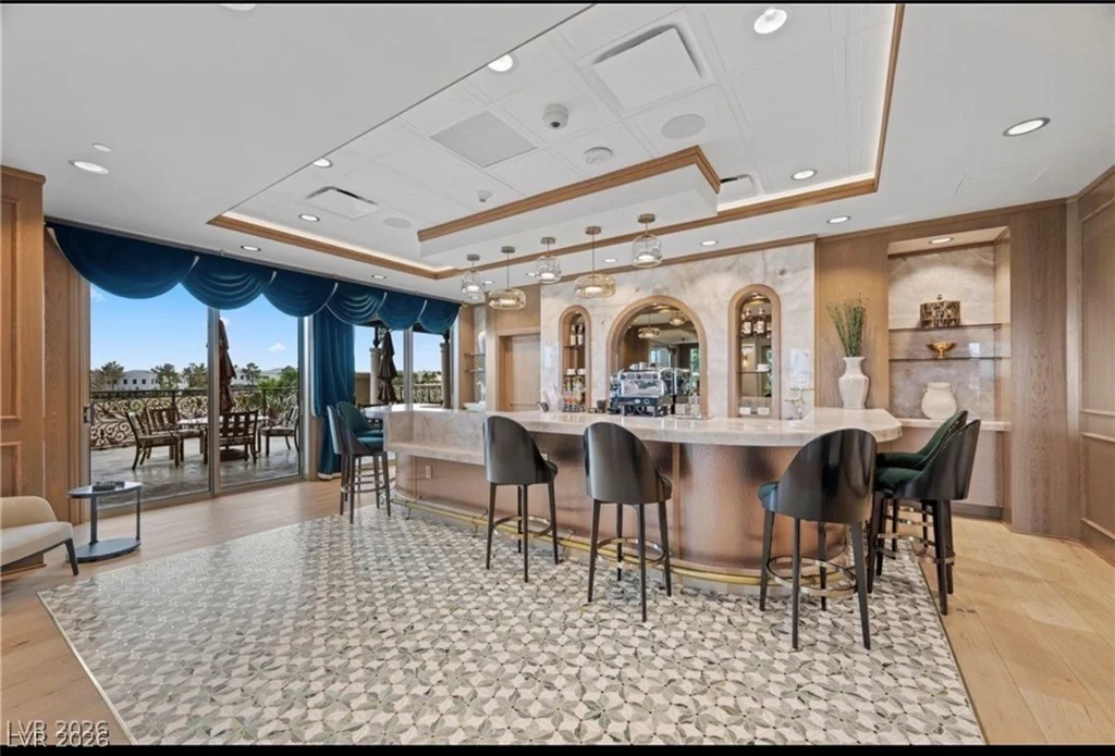 9101 Alta, Las Vegas, NV 89145