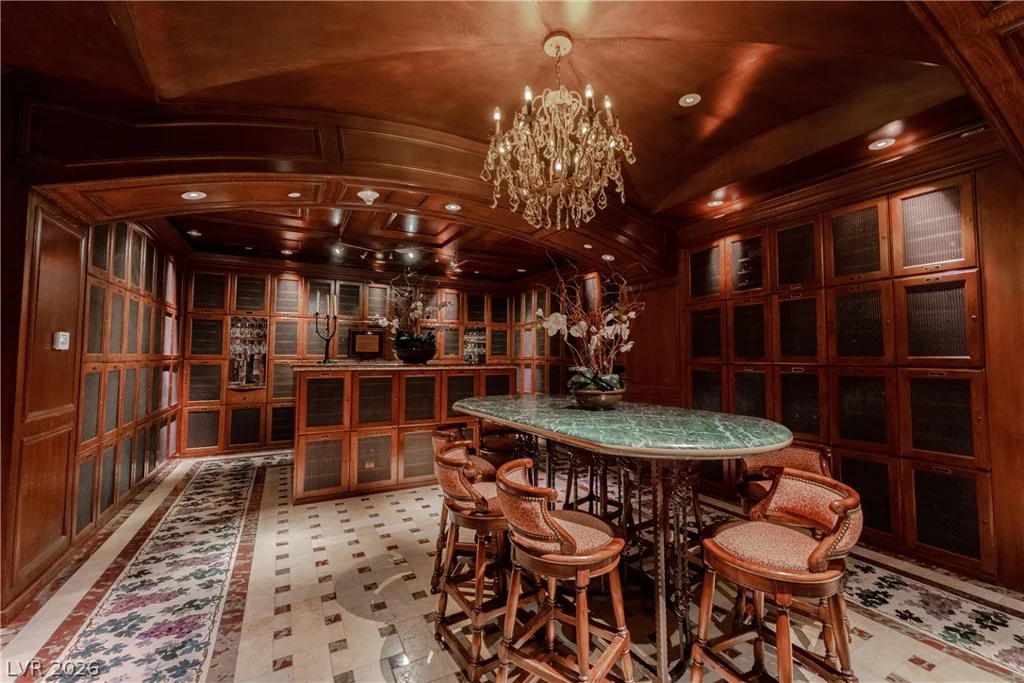 9101 Alta, Las Vegas, NV 89145