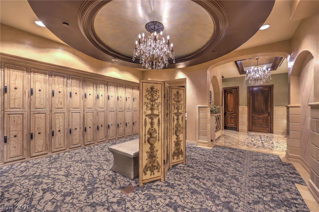 9101 Alta, Las Vegas, NV 89145