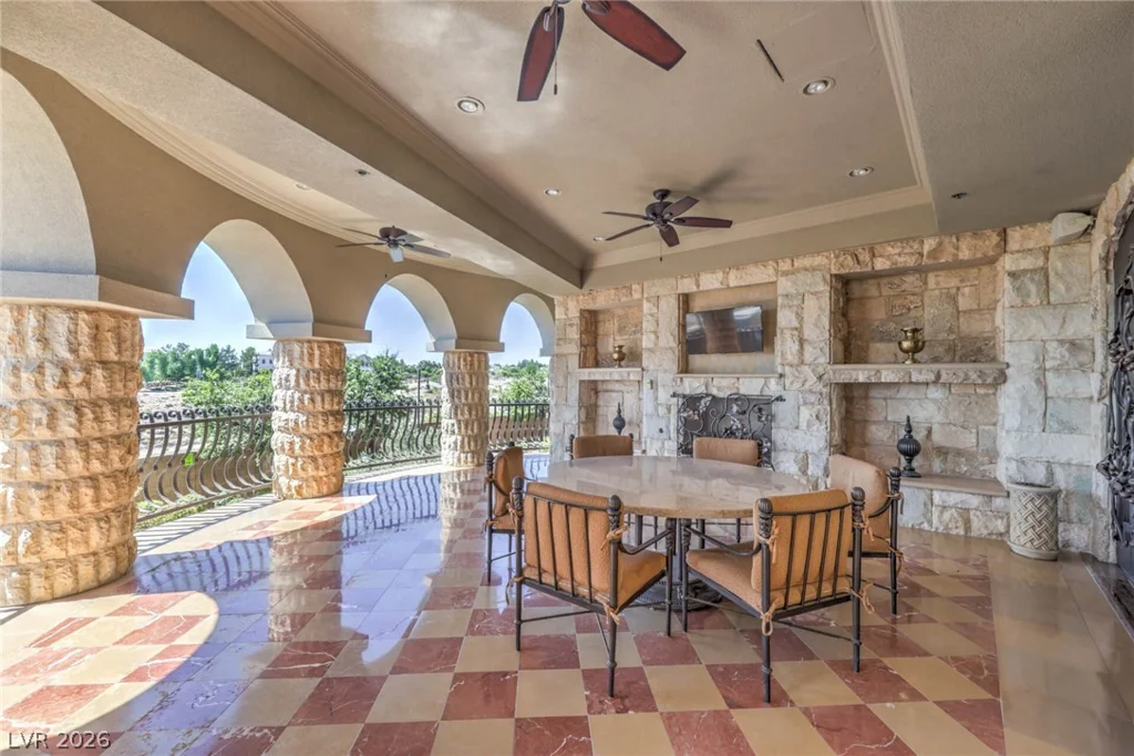 9101 Alta, Las Vegas, NV 89145