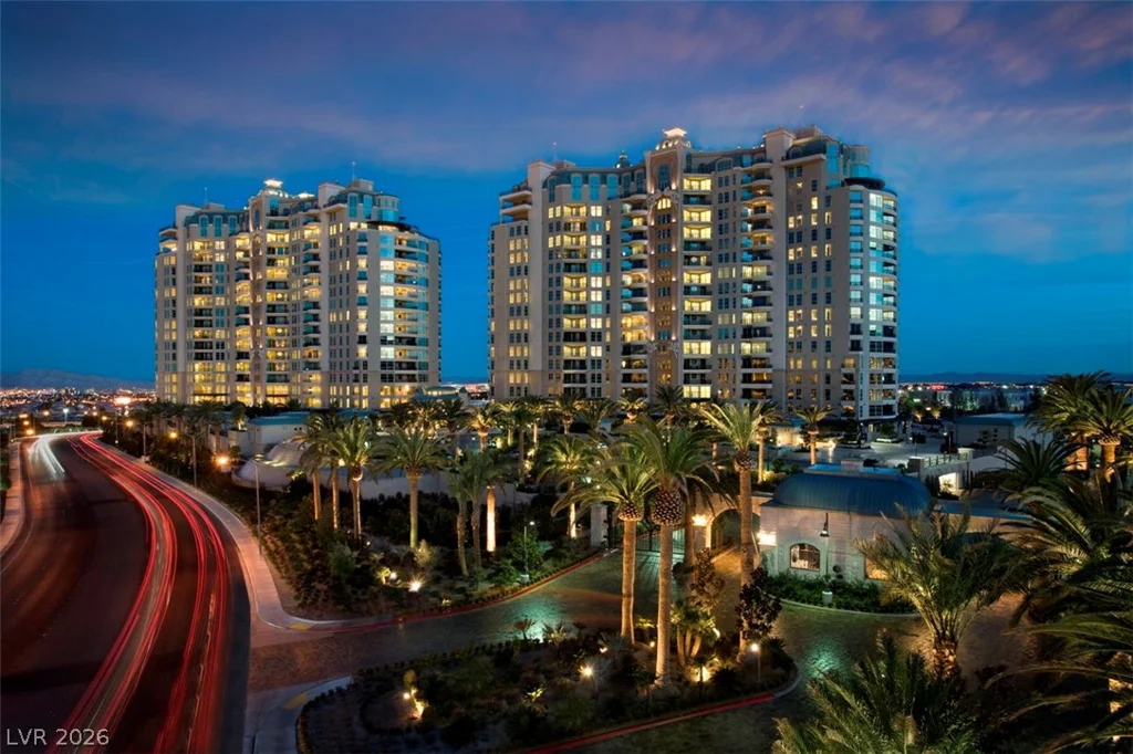 9101 Alta, Las Vegas, NV 89145